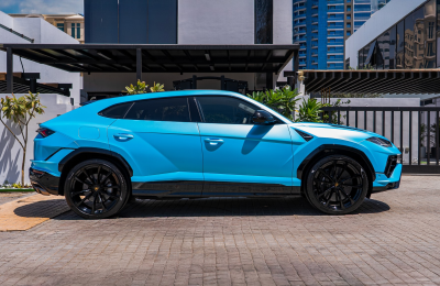 How Rental SUVs Are Maintained Between Long Trips